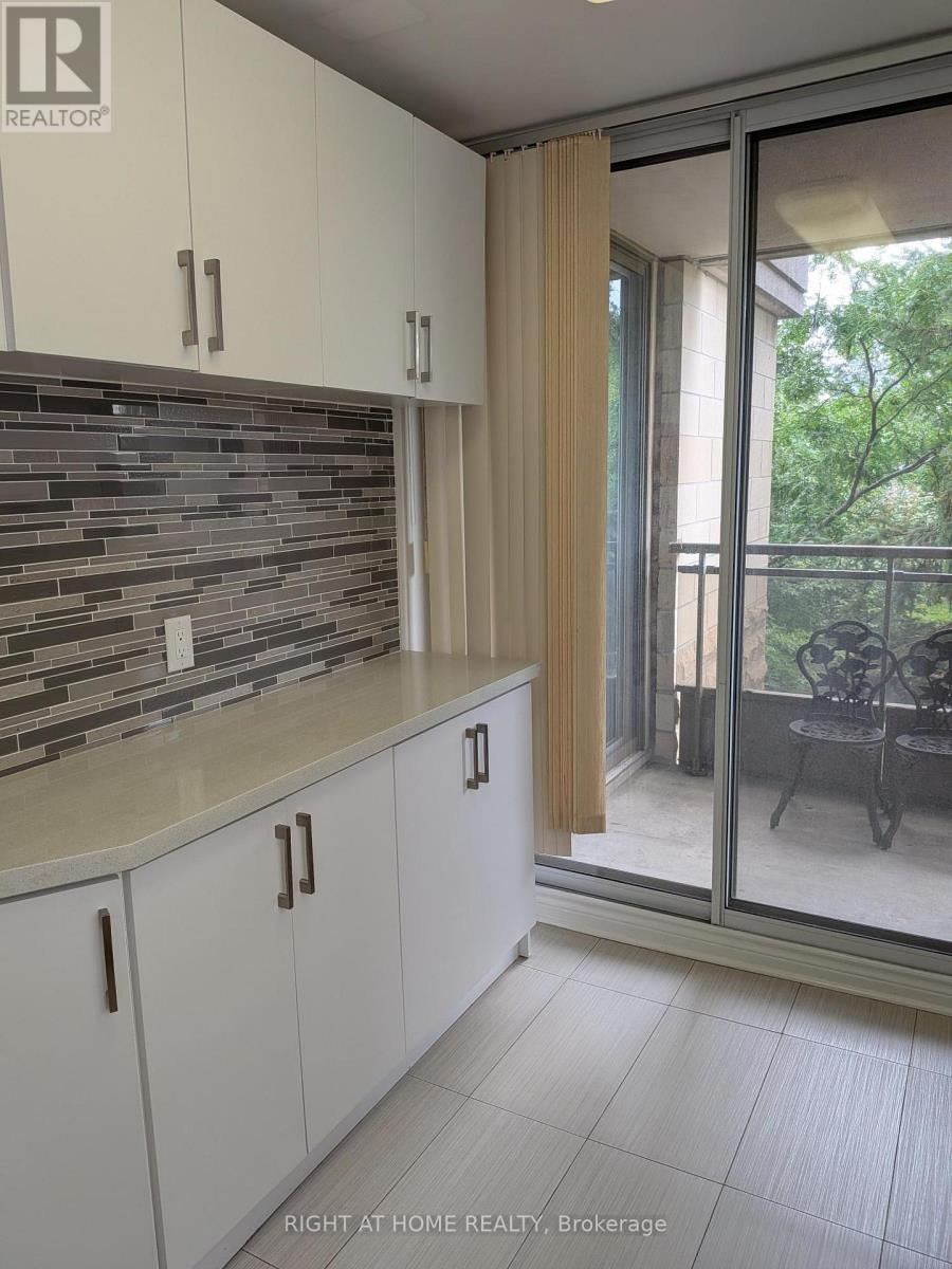 305 - 260 Doris Avenue, Toronto, Ontario  M2N 6X9 - Photo 21 - C13792890