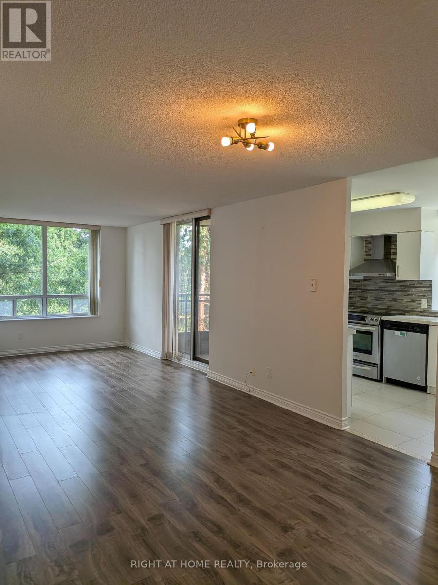 305 - 260 Doris Avenue, Toronto, Ontario  M2N 6X9 - Photo 4 - C13792890