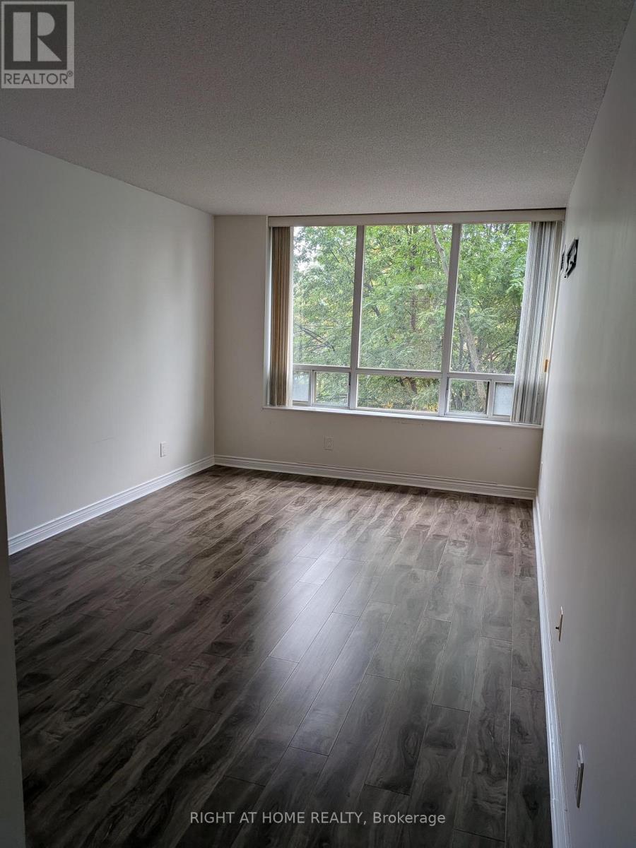 305 - 260 Doris Avenue, Toronto, Ontario  M2N 6X9 - Photo 8 - C13792890