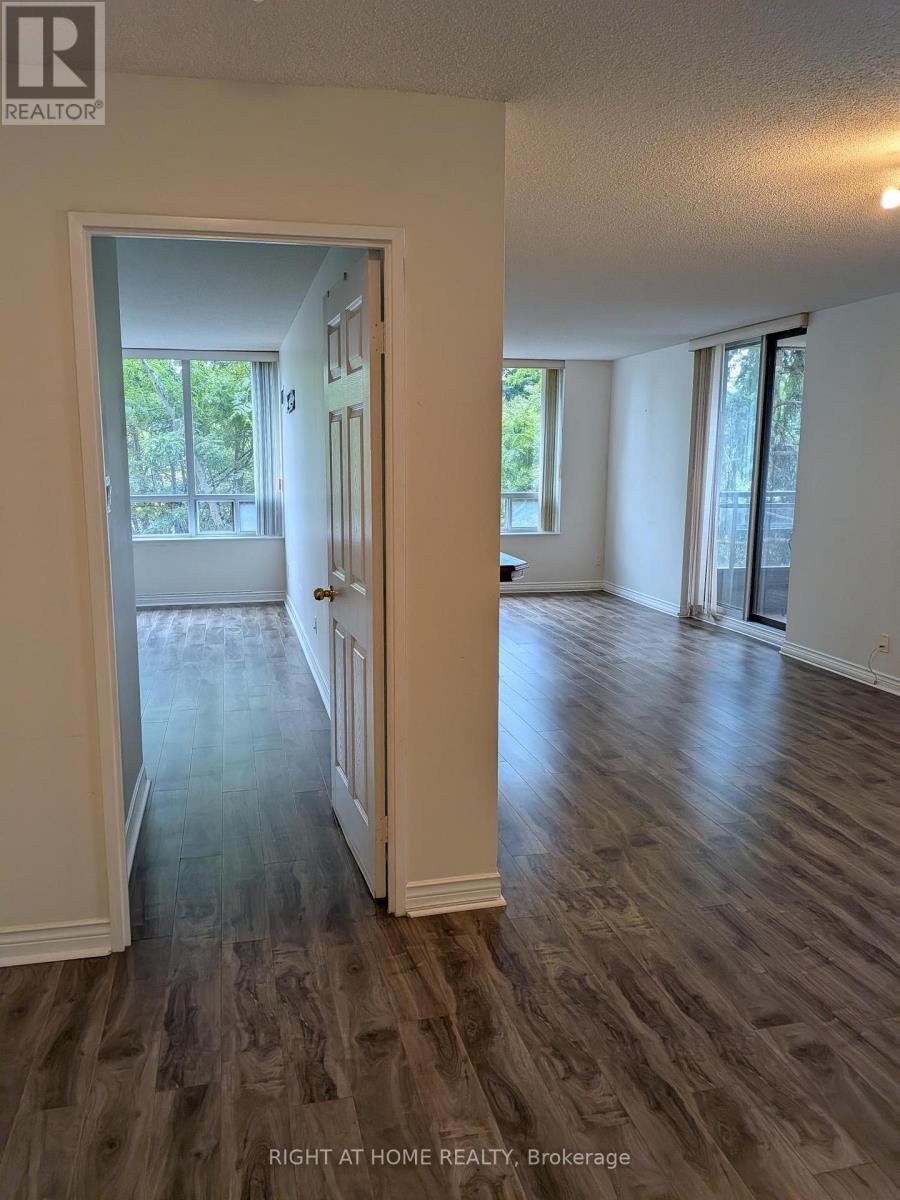 305 - 260 Doris Avenue, Toronto, Ontario  M2N 6X9 - Photo 6 - C13792890