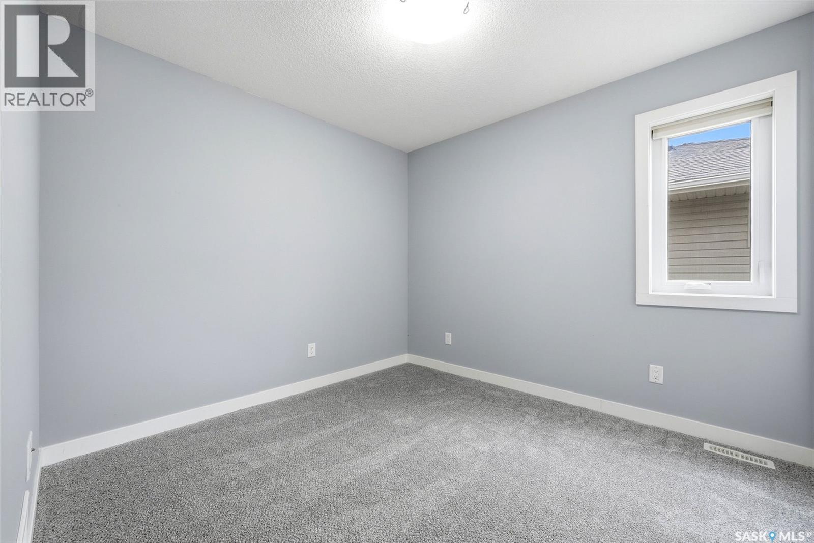 2817 Elgaard Drive, Regina, Saskatchewan  S4X 0M4 - Photo 19 - SK048662
