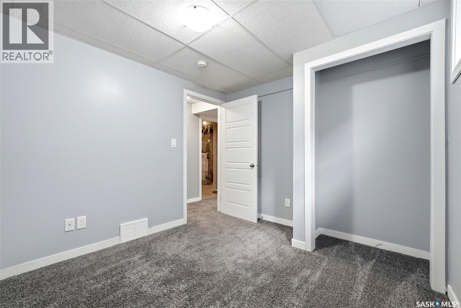2817 Elgaard Drive, Regina, Saskatchewan  S4X 0M4 - Photo 30 - SK048662