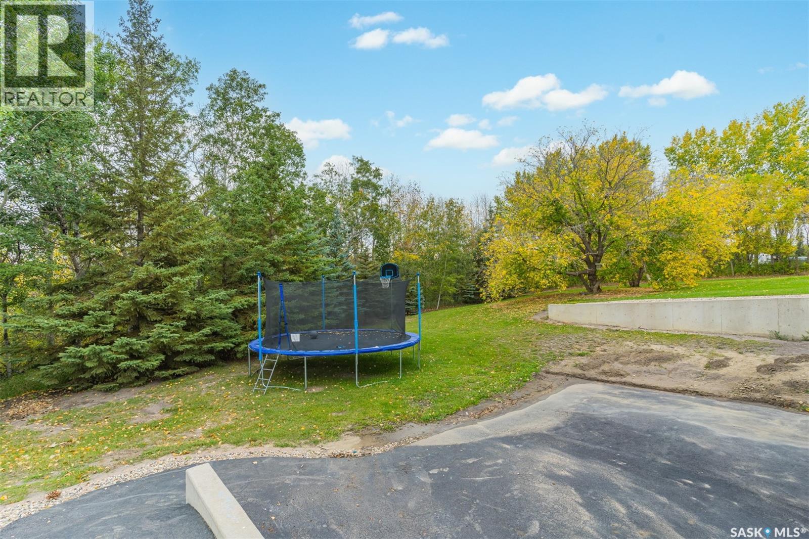 4.25 Acre Gruenthal Private Estate, Rosthern Rm No. 403, Saskatchewan  S0K 3R0 - Photo 52 - SK048392