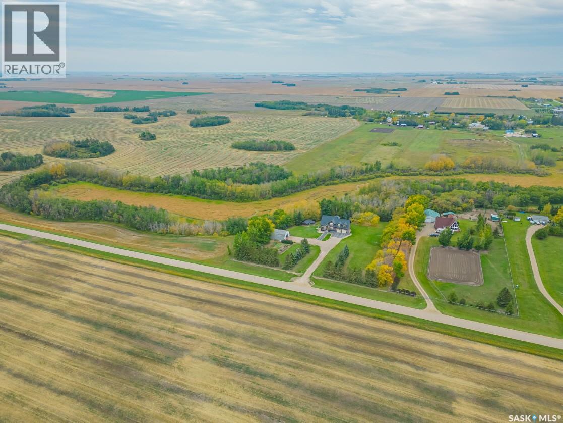 4.25 Acre Gruenthal Private Estate, Rosthern Rm No. 403, Saskatchewan  S0K 3R0 - Photo 61 - SK048392
