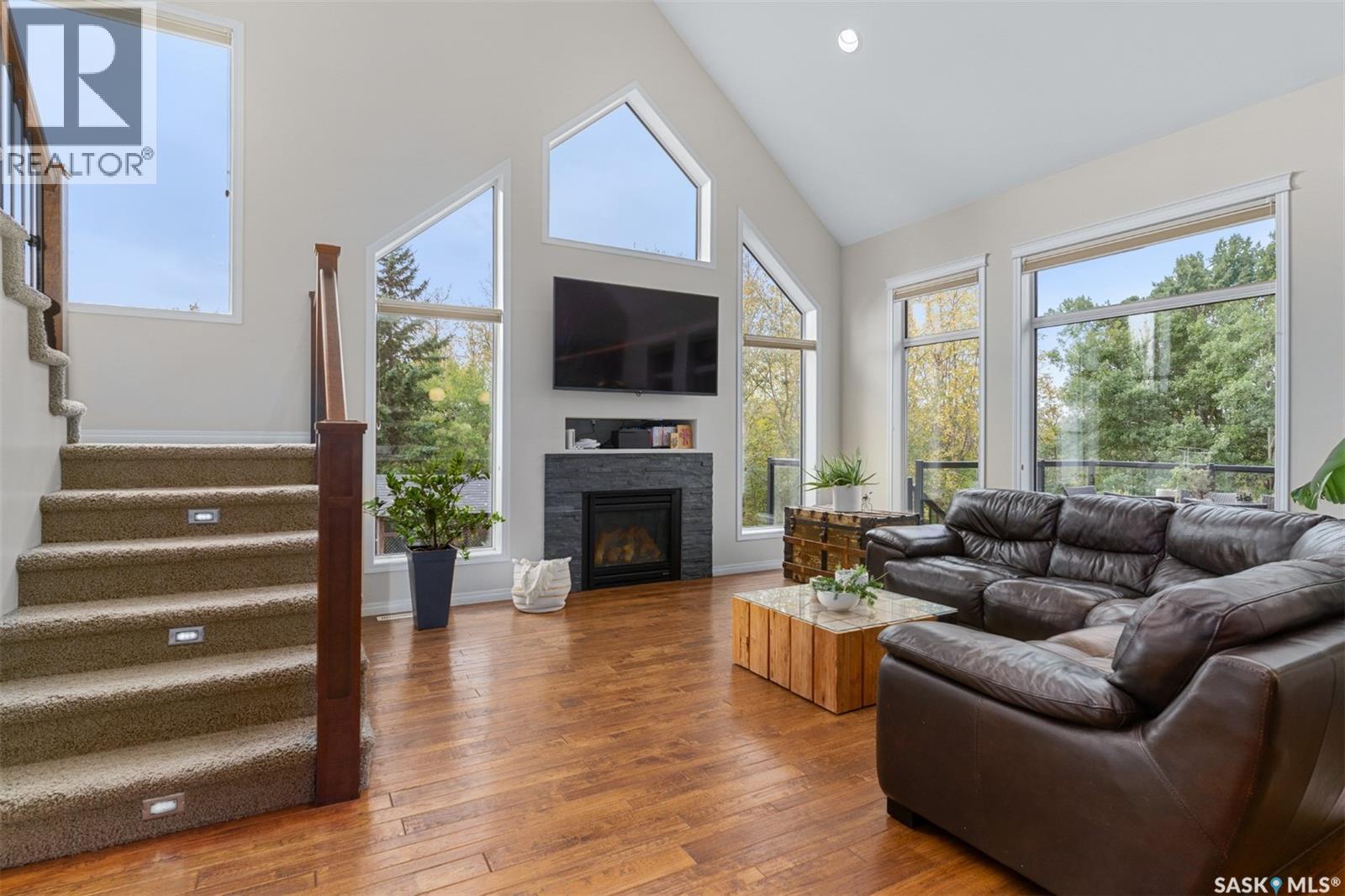4.25 Acre Gruenthal Private Estate, Rosthern Rm No. 403, Saskatchewan  S0K 3R0 - Photo 8 - SK048392