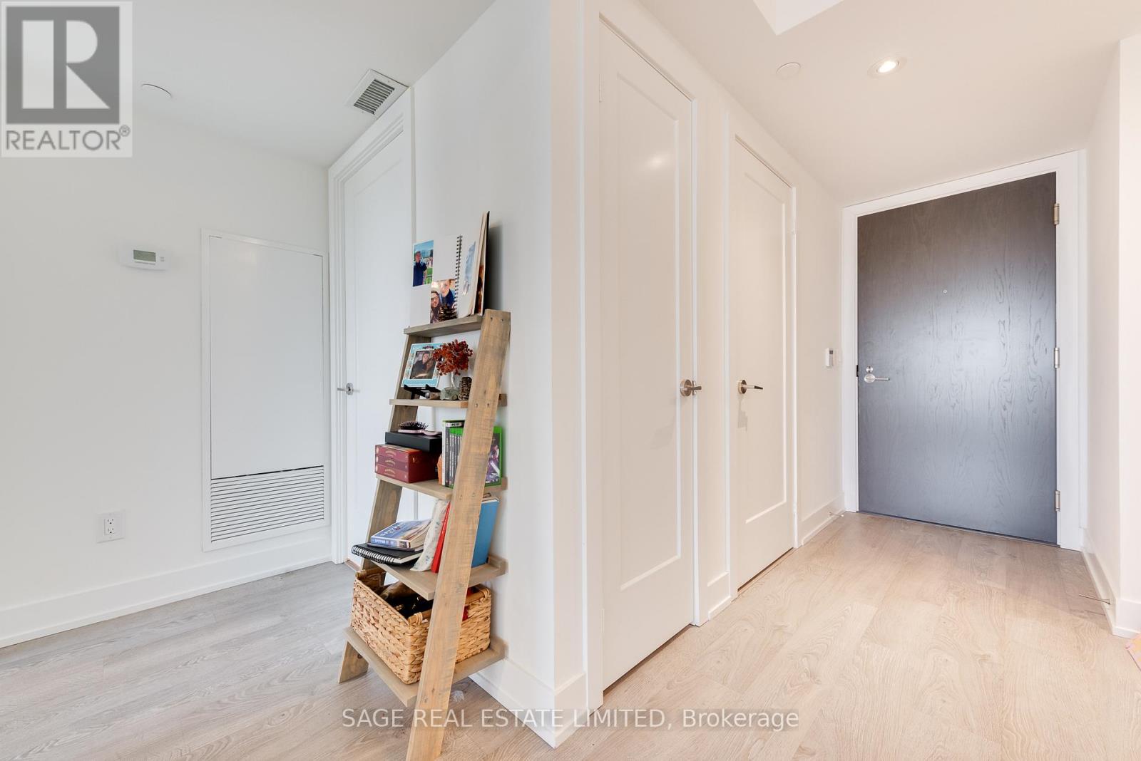 834 - 5 Mabelle Avenue, Toronto, Ontario  M9A 0C8 - Photo 12 - W13793254