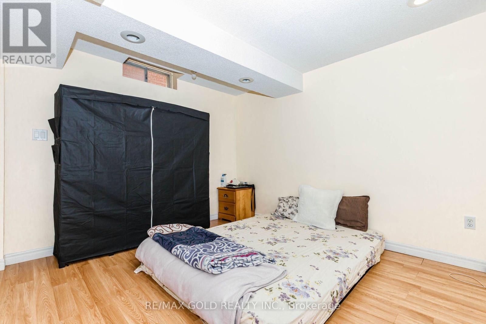 4 Horsham Street, Brampton, Ontario  L6X 3R5 - Photo 39 - W13793276