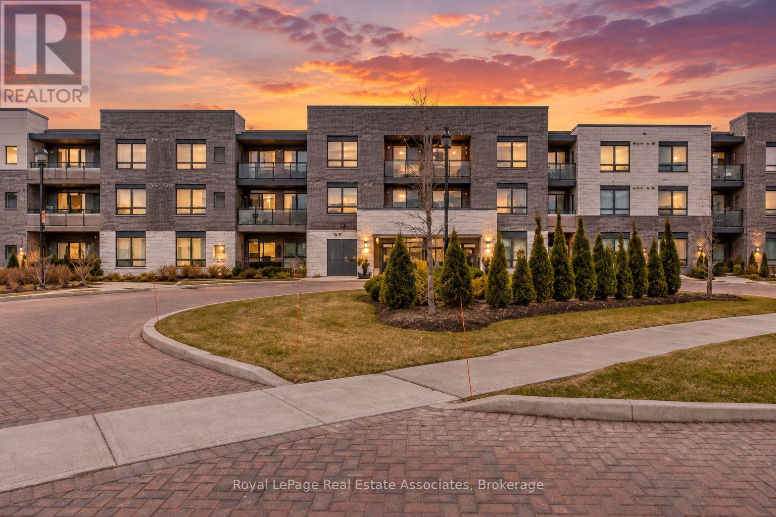 215 - 40 VIA ROSEDALE, Brampton, Ontario