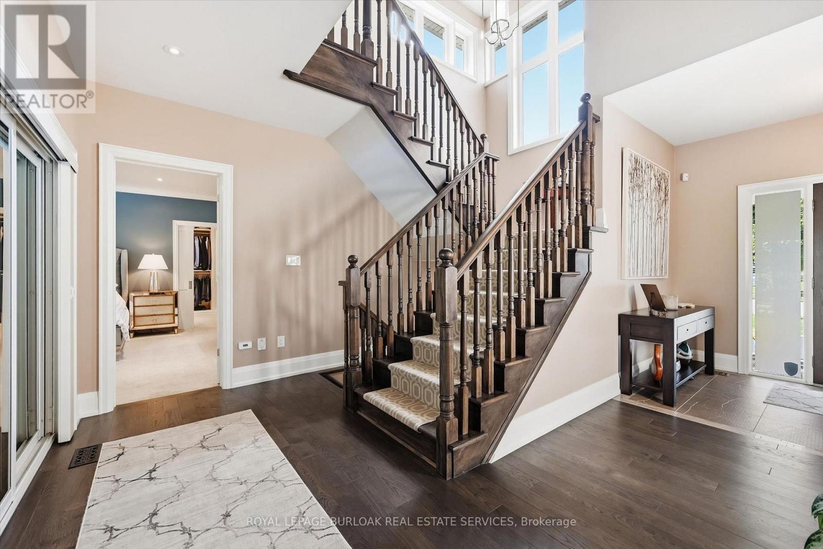 534 Ann Avenue, Burlington, Ontario  L7T 2S6 - Photo 24 - W13793434