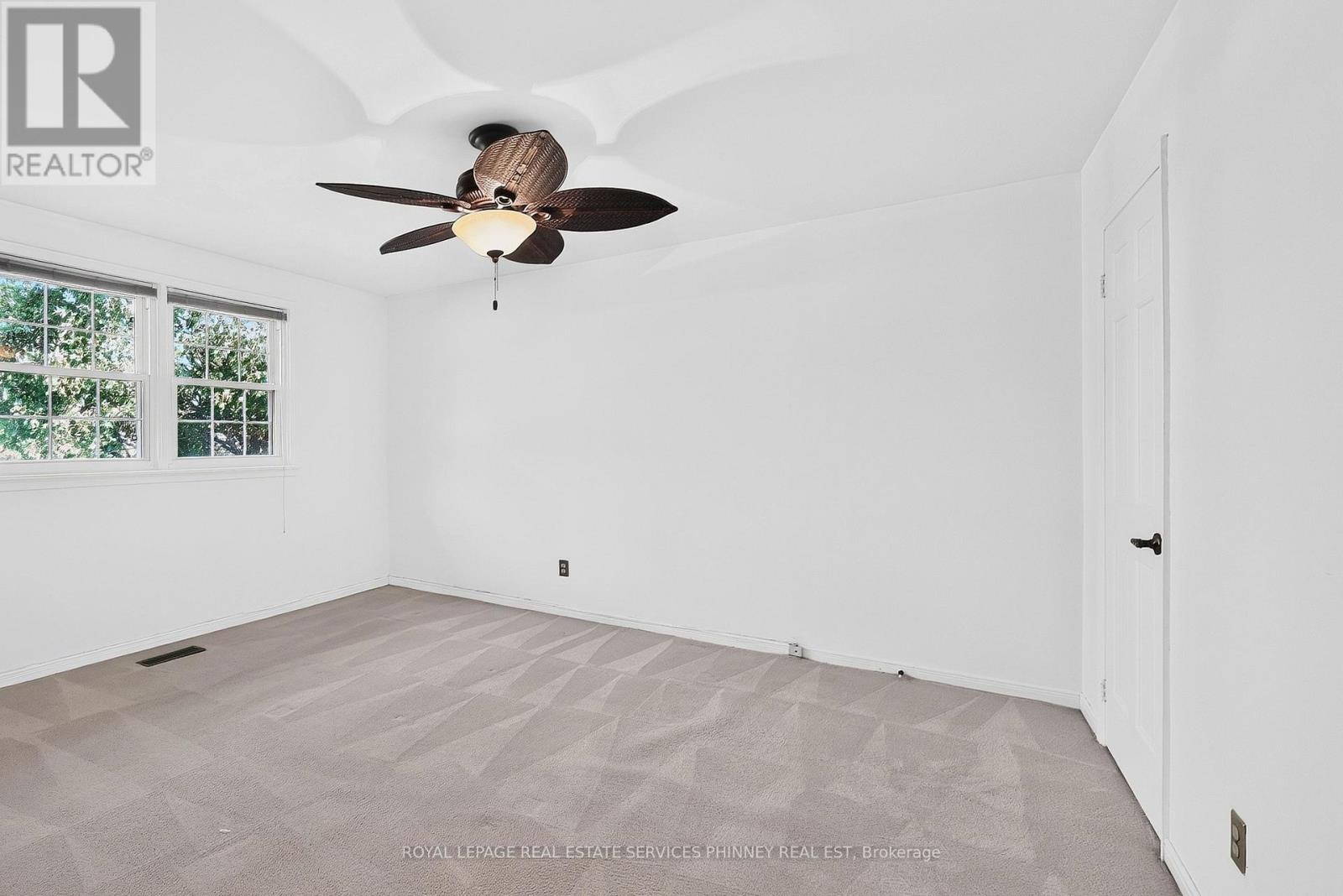 1682 Medallion Court, Mississauga, Ontario  L5J 4G1 - Photo 27 - W13793498
