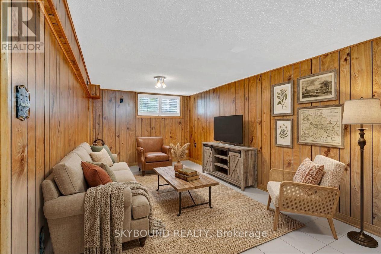 30 Woodmount Avenue, Toronto, Ontario  M4C 3X7 - Photo 21 - E13792832