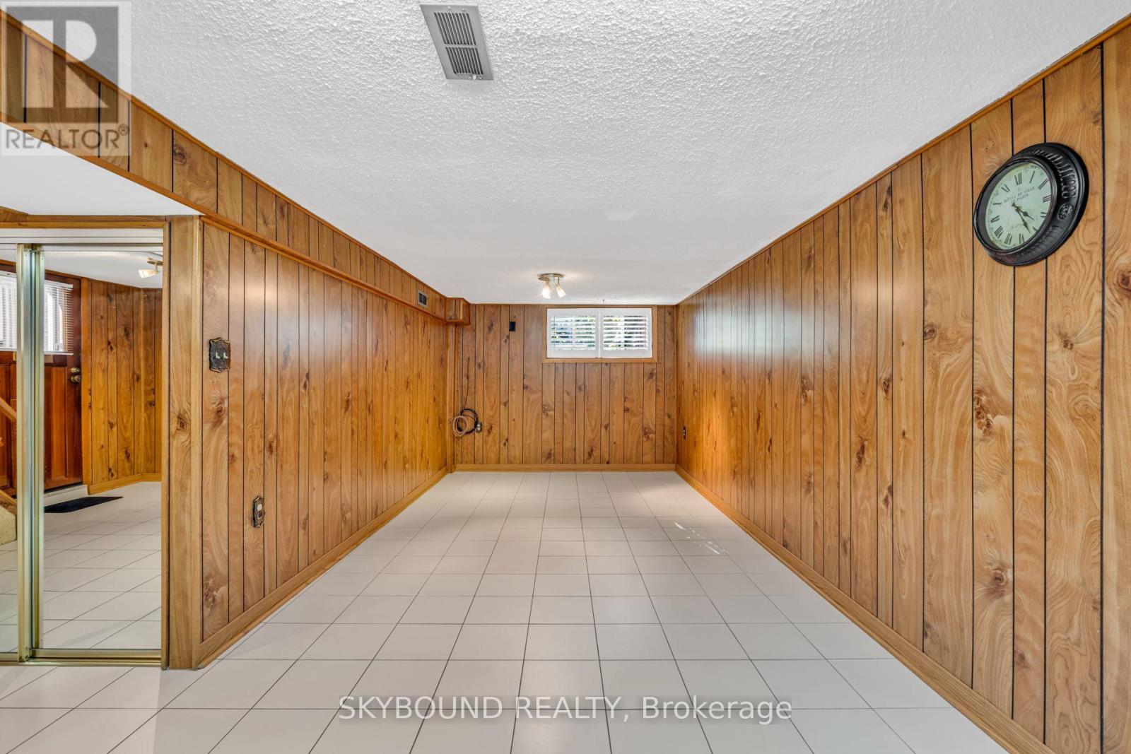 30 Woodmount Avenue, Toronto, Ontario  M4C 3X7 - Photo 22 - E13792832