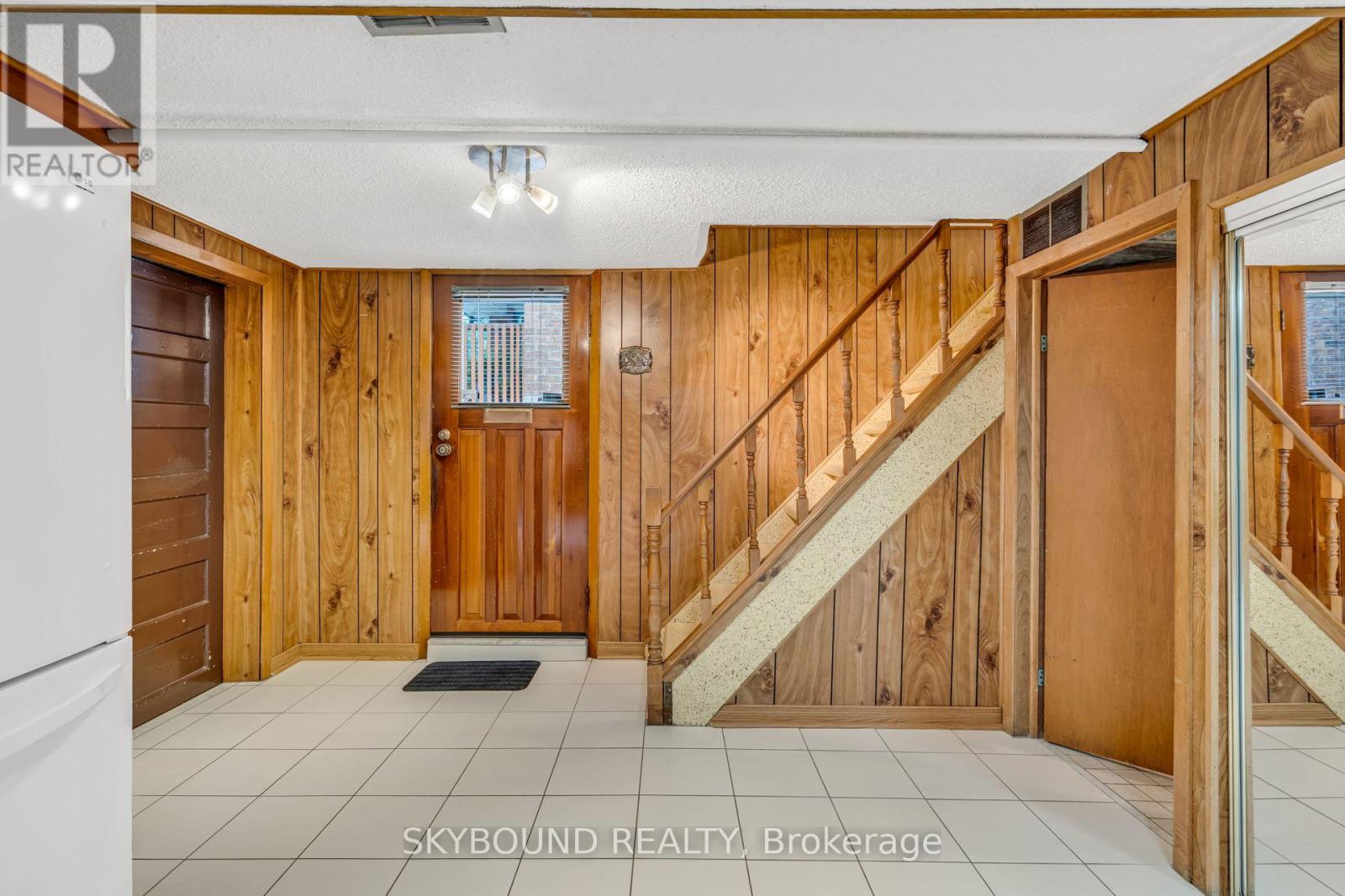 30 Woodmount Avenue, Toronto, Ontario  M4C 3X7 - Photo 25 - E13792832