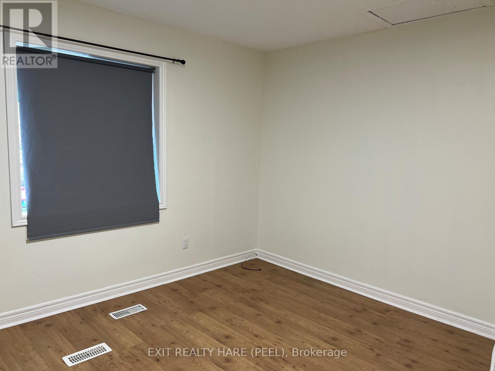 7698 Kipling Avenue, Vaughan, Ontario  L4L 1Y6 - Photo 10 - N13753942