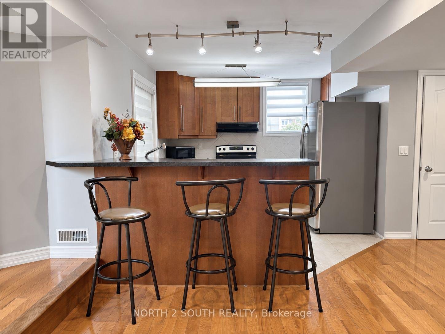 372 Crofters Road, Vaughan, Ontario  L4L 8Y3 - Photo 31 - N13779178