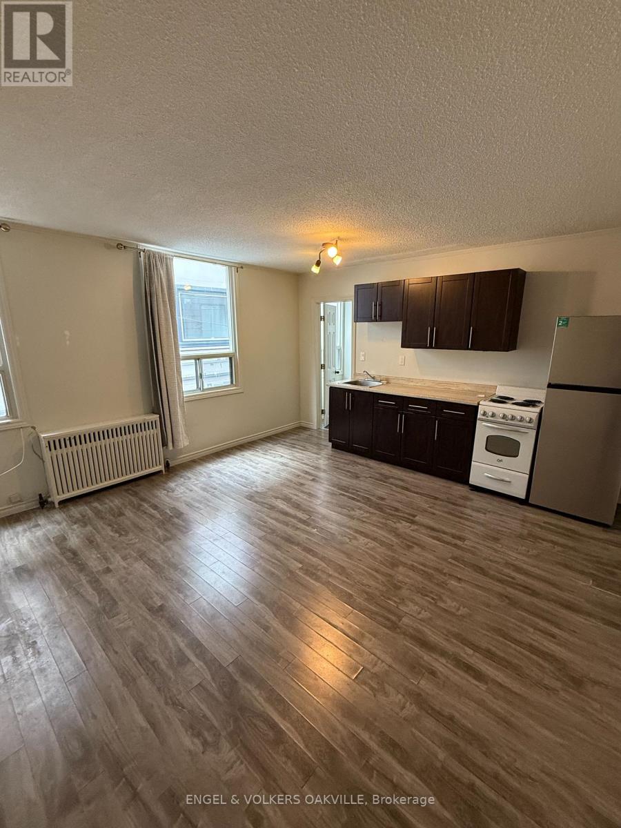 3 - 155 Lakeshore Road E, Oakville, Ontario  L6J 5C3 - Photo 6 - W13790520