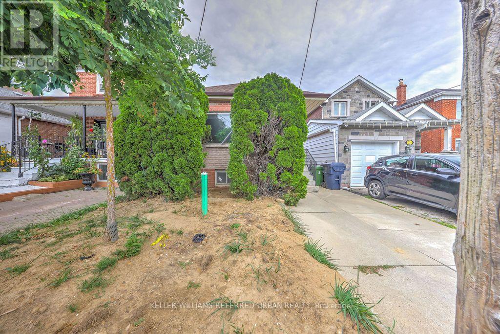 13 Teston Boulevard, Toronto, Ontario  M6N 4R9 - Photo 16 - W13734712