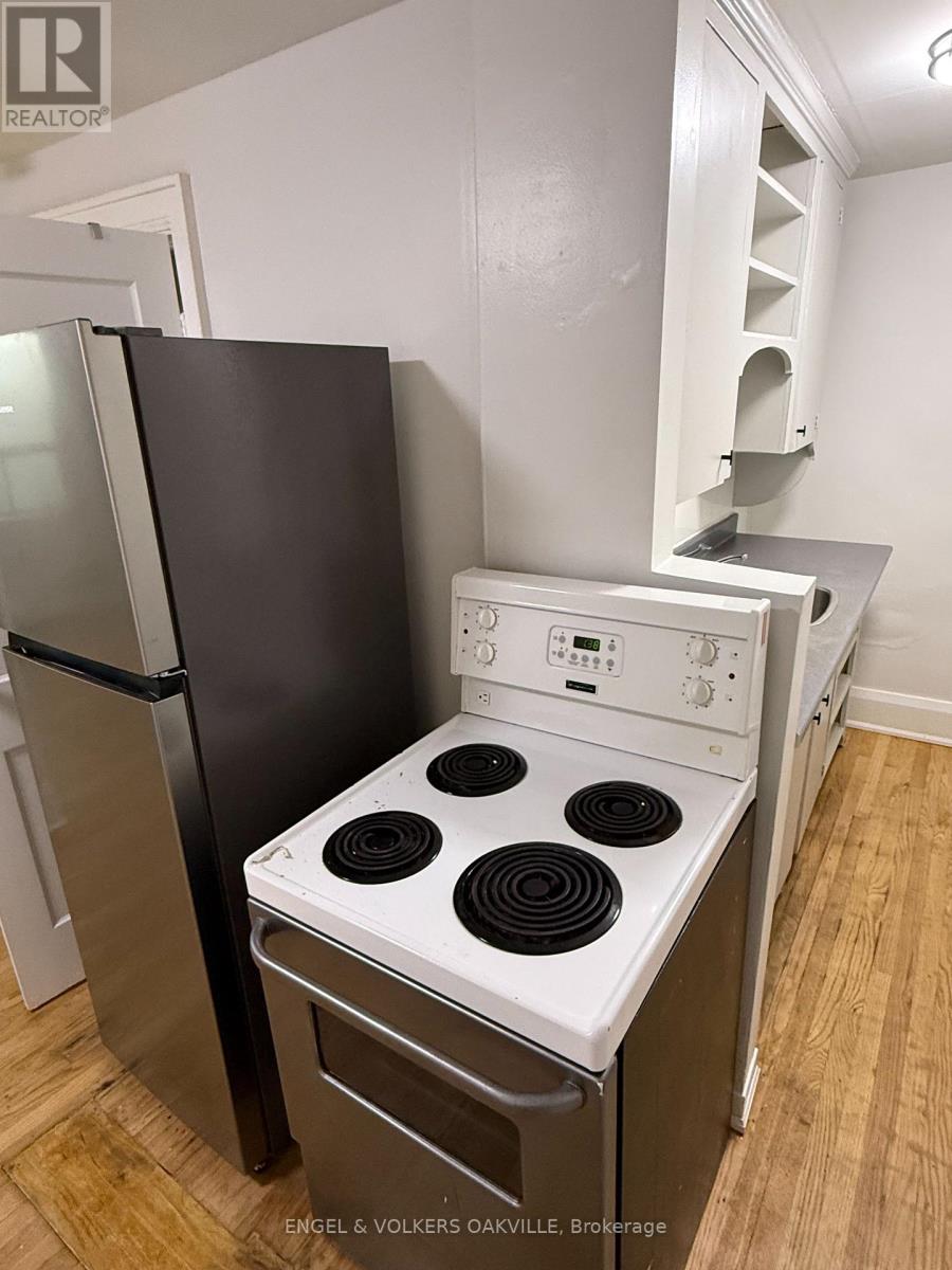 2 - 155 Lakeshore Road E, Oakville, Ontario  L6J 5C3 - Photo 6 - W13790532