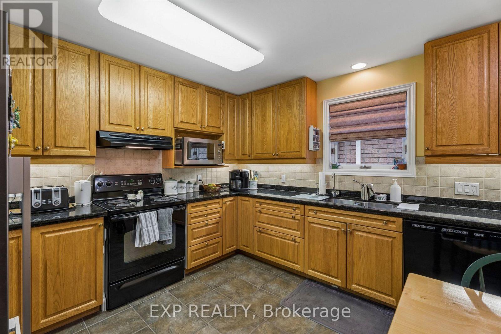 8 - 152 Dufferin Avenue, Brantford, Ontario  N3T 4R3 - Photo 17 - X13793274