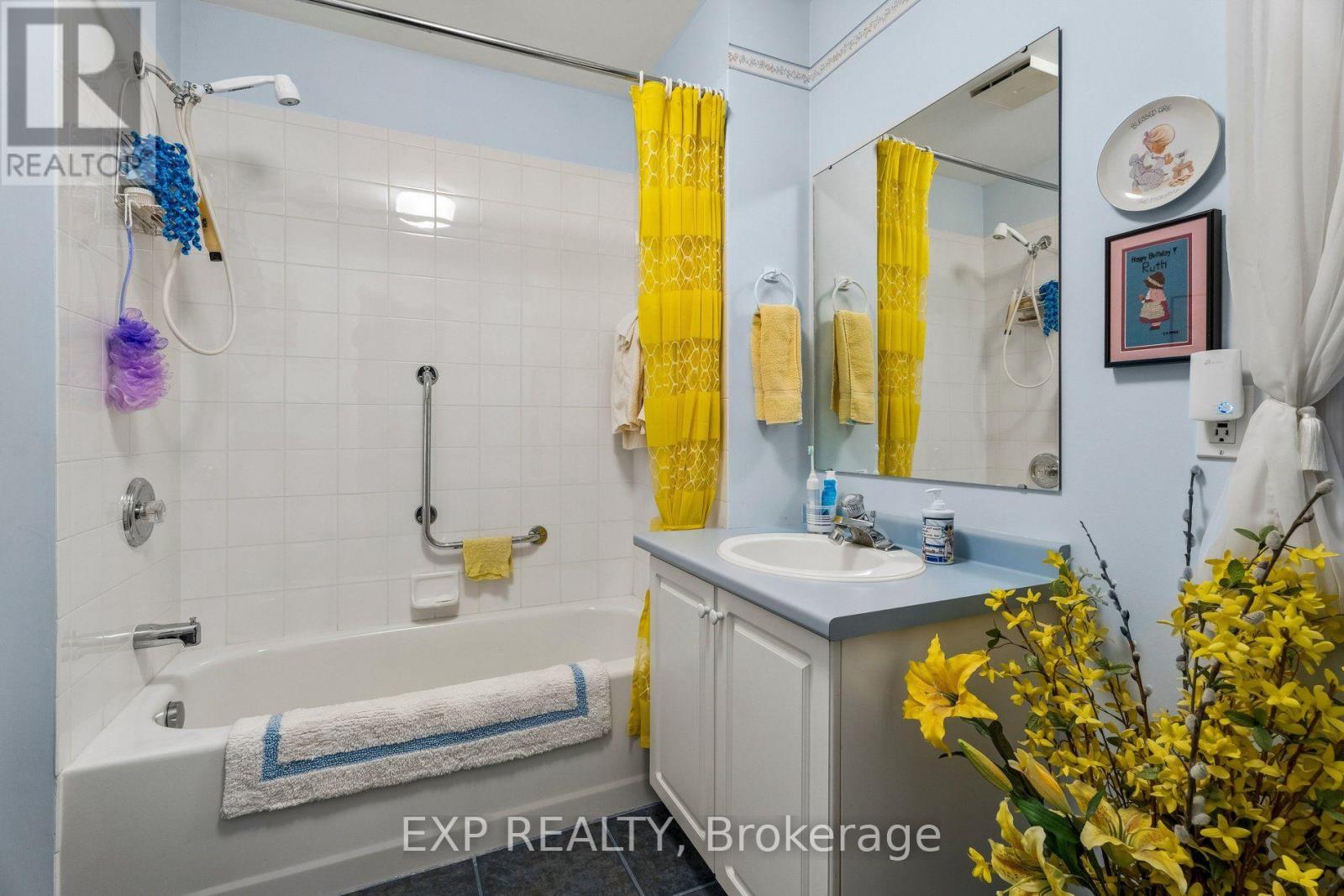 8 - 152 Dufferin Avenue, Brantford, Ontario  N3T 4R3 - Photo 25 - X13793274