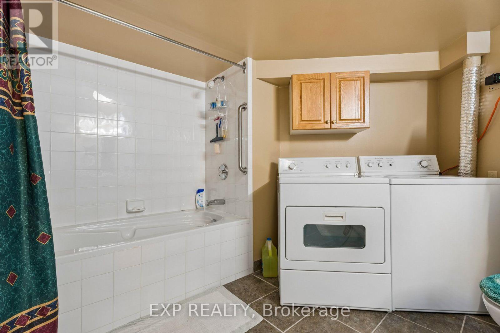8 - 152 Dufferin Avenue, Brantford, Ontario  N3T 4R3 - Photo 44 - X13793274