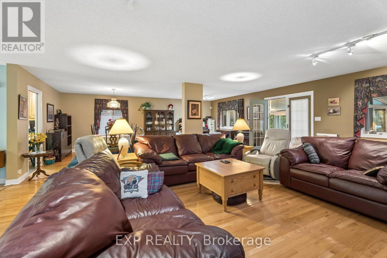 8 - 152 Dufferin Avenue, Brantford, Ontario  N3T 4R3 - Photo 9 - X13793274