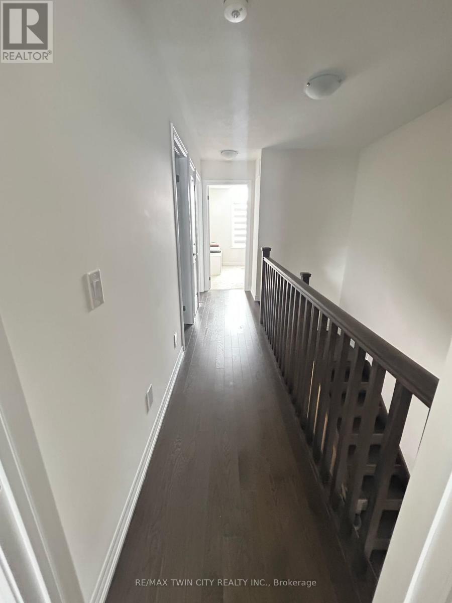 123 Broadacre Drive, Kitchener, Ontario  N2R 0S5 - Photo 15 - X13793408