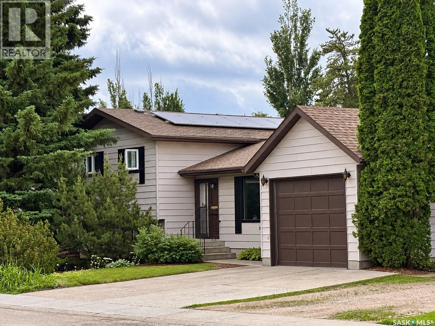 890 Kingsmere Boulevard, Saskatoon, Saskatchewan  S7J 4J7 - Photo 1 - SK048650