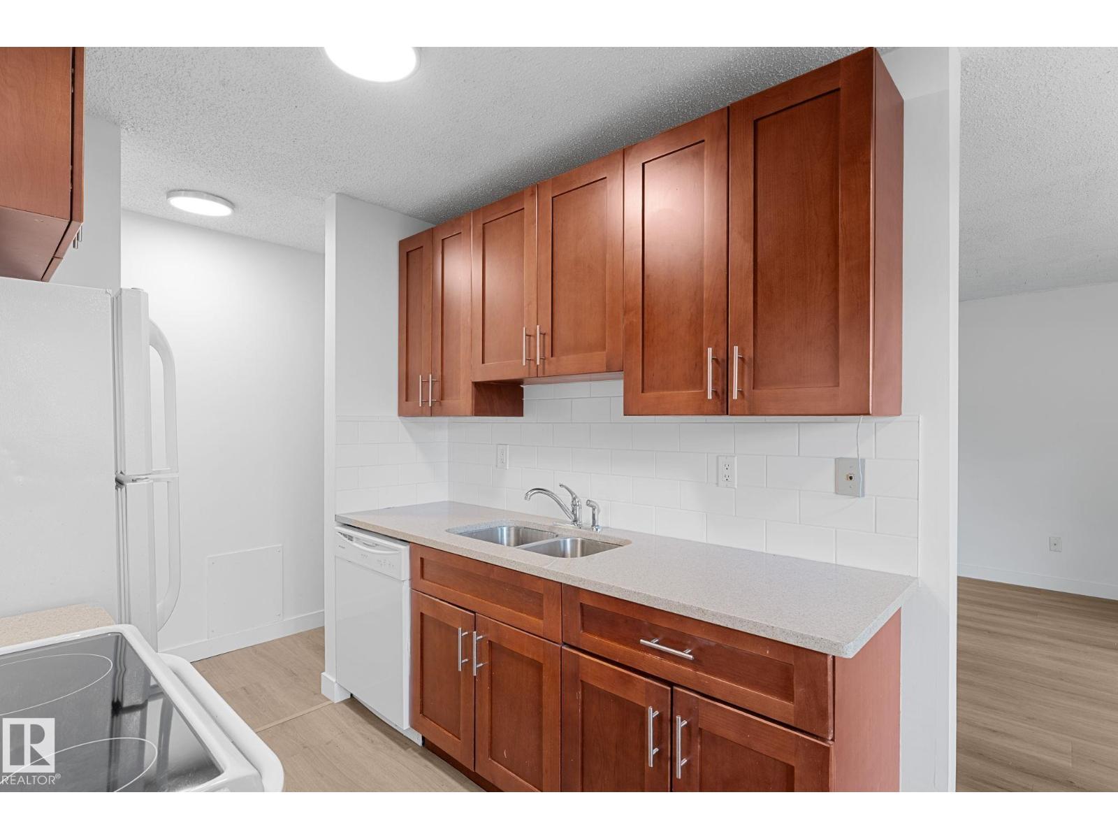#108 14004 26 St NW, Edmonton, Alberta  T5Y 1Y4 - Photo 11 - E4508974