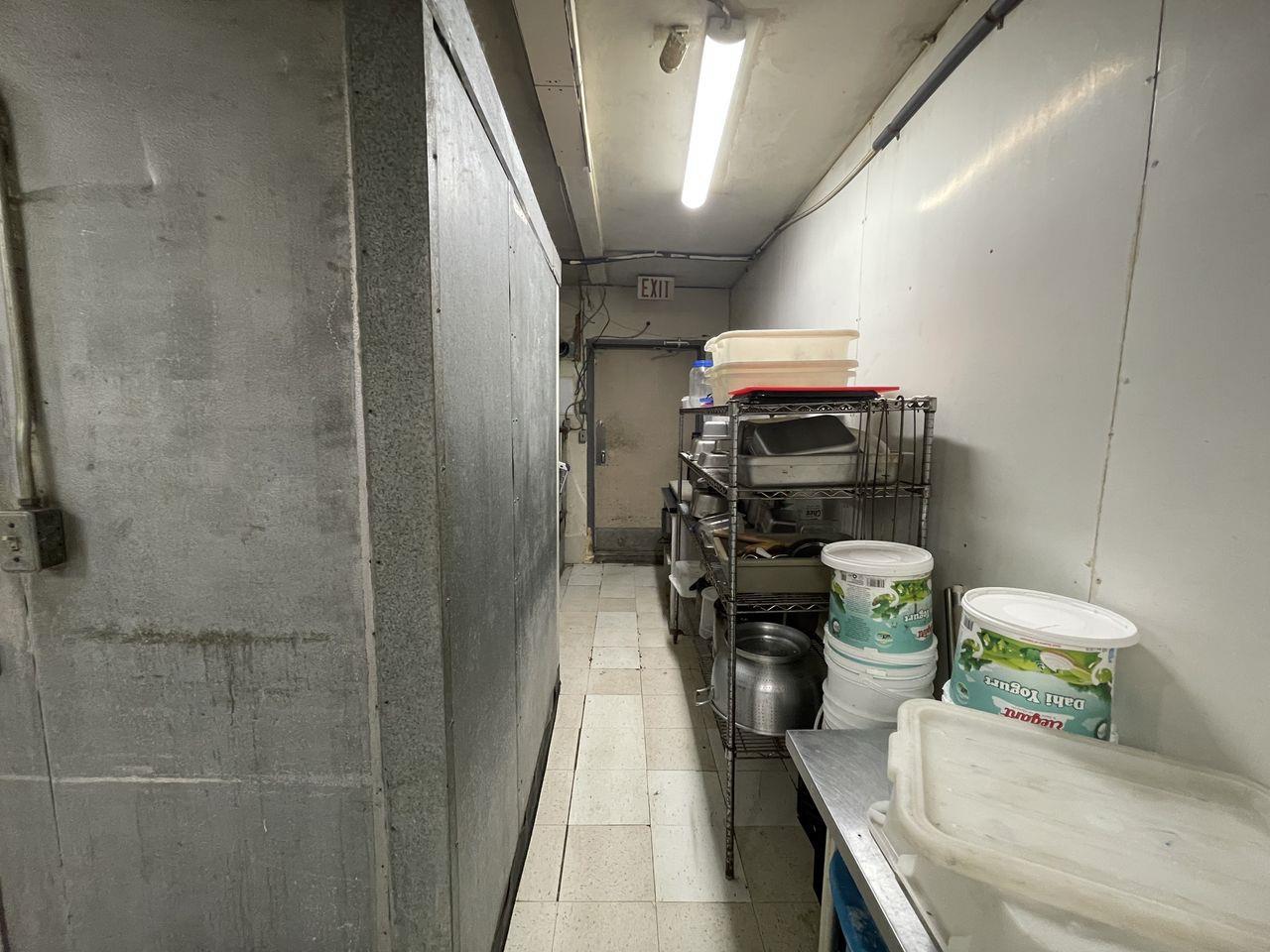 4941 50 Street photo 15