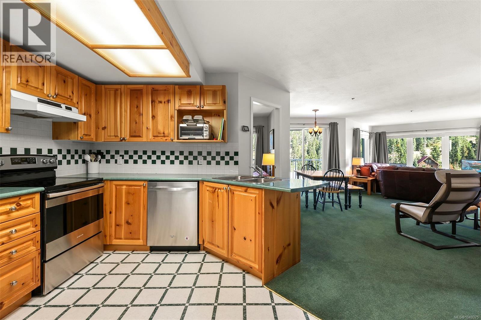 202 1320 Henry Rd, Courtenay, British Columbia  V9J 1L0 - Photo 14 - 1049375