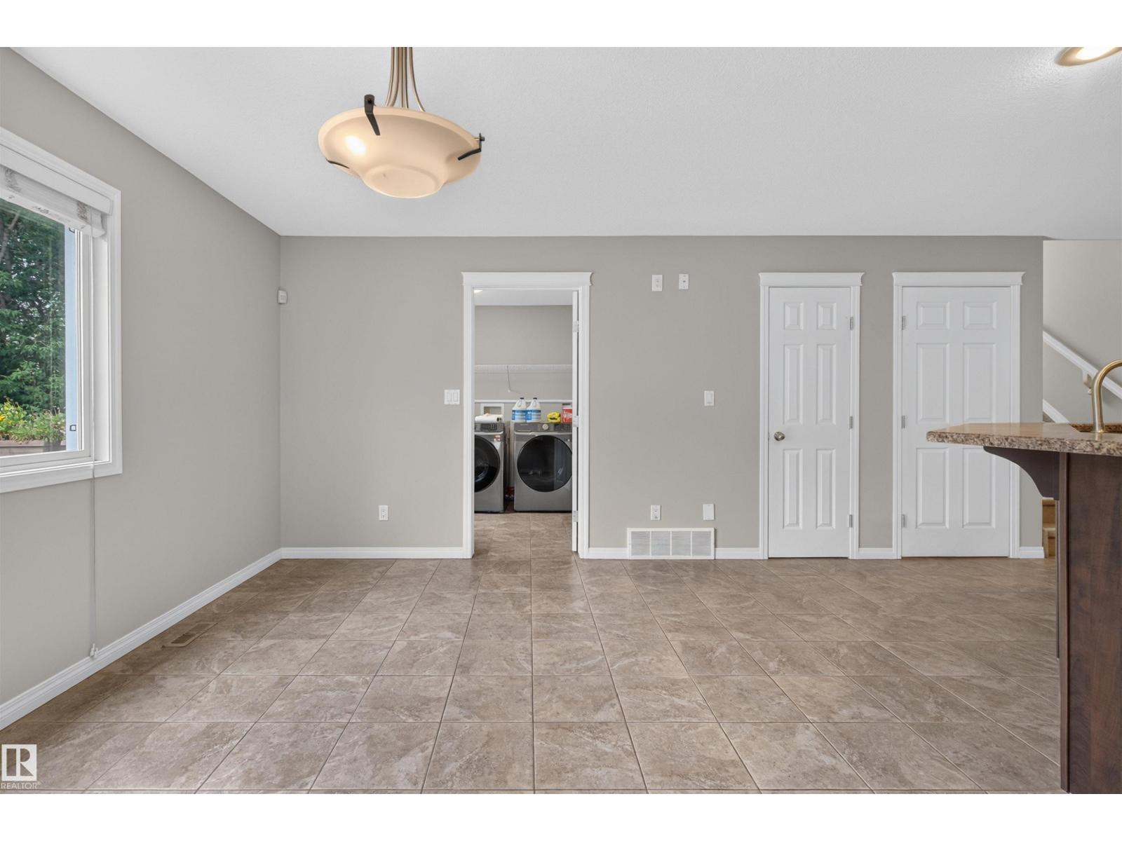 11910 93 St NW, Edmonton, Alberta  T5G 1E5 - Photo 12 - E4508975