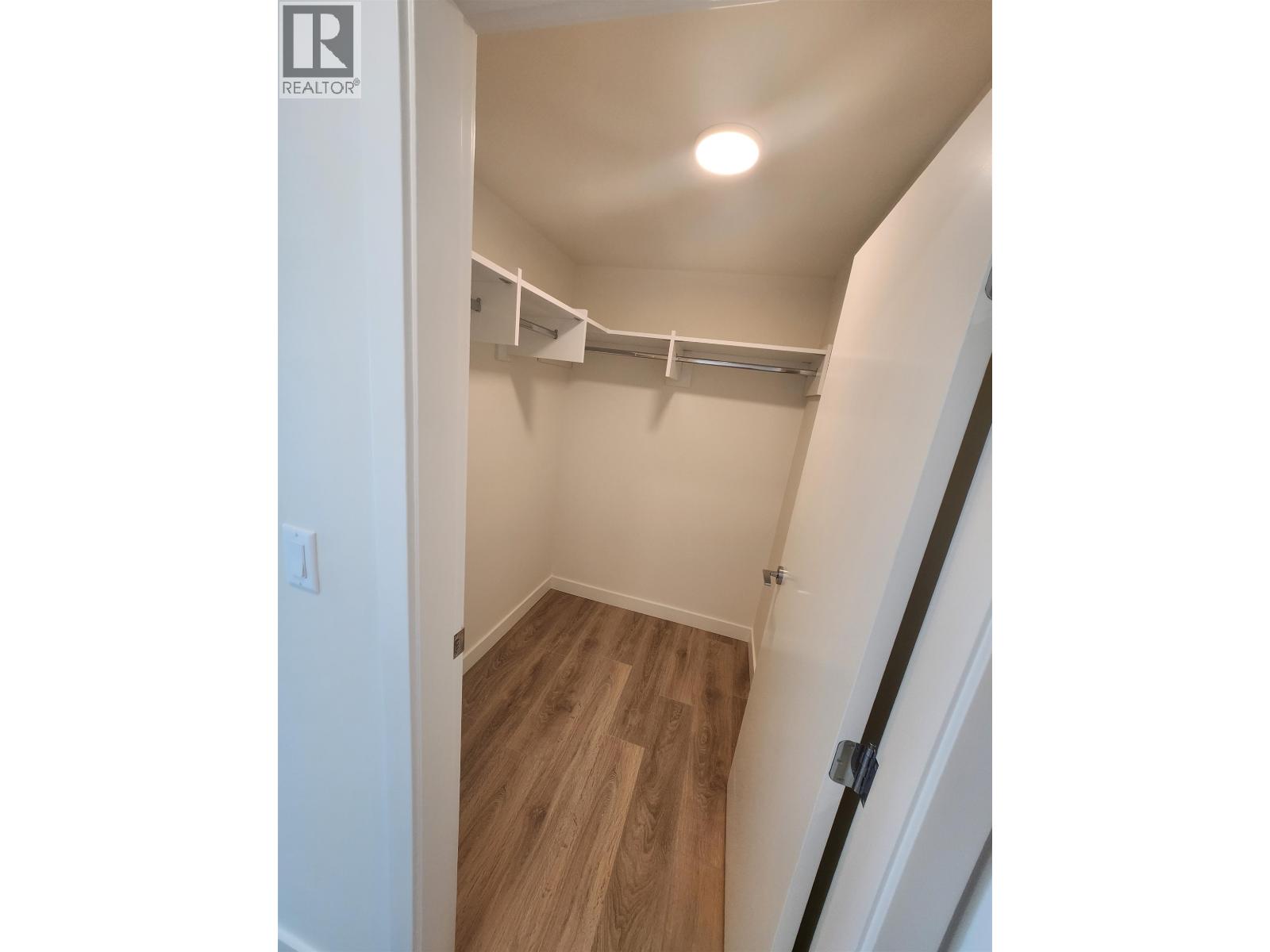 1709 318 Alderson Avenue, Coquitlam, British Columbia  V3K 0J1 - Photo 5 - R3166333