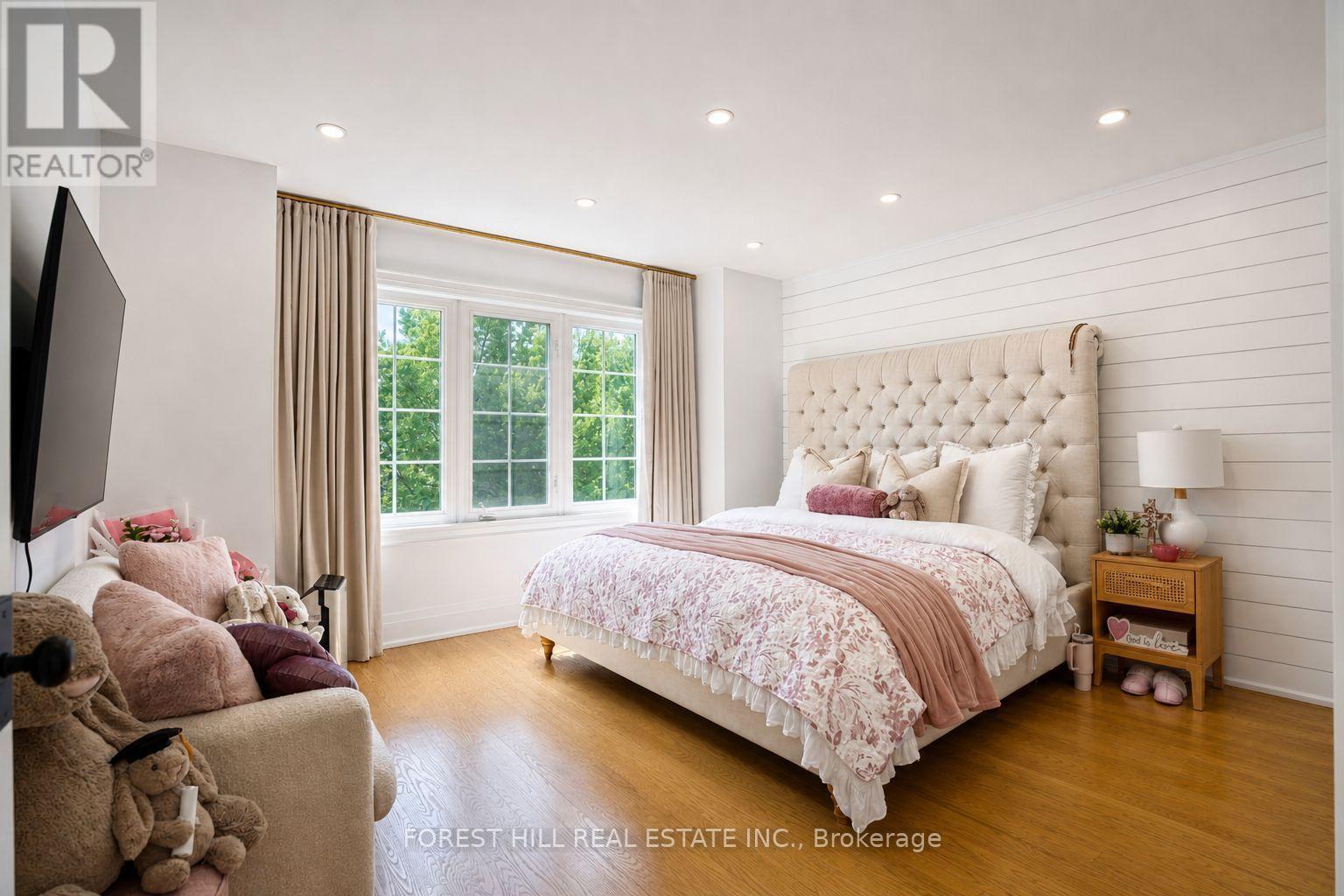 118 Pathlane Road, Richmond Hill, Ontario  L4B 4R1 - Photo 29 - N13706398