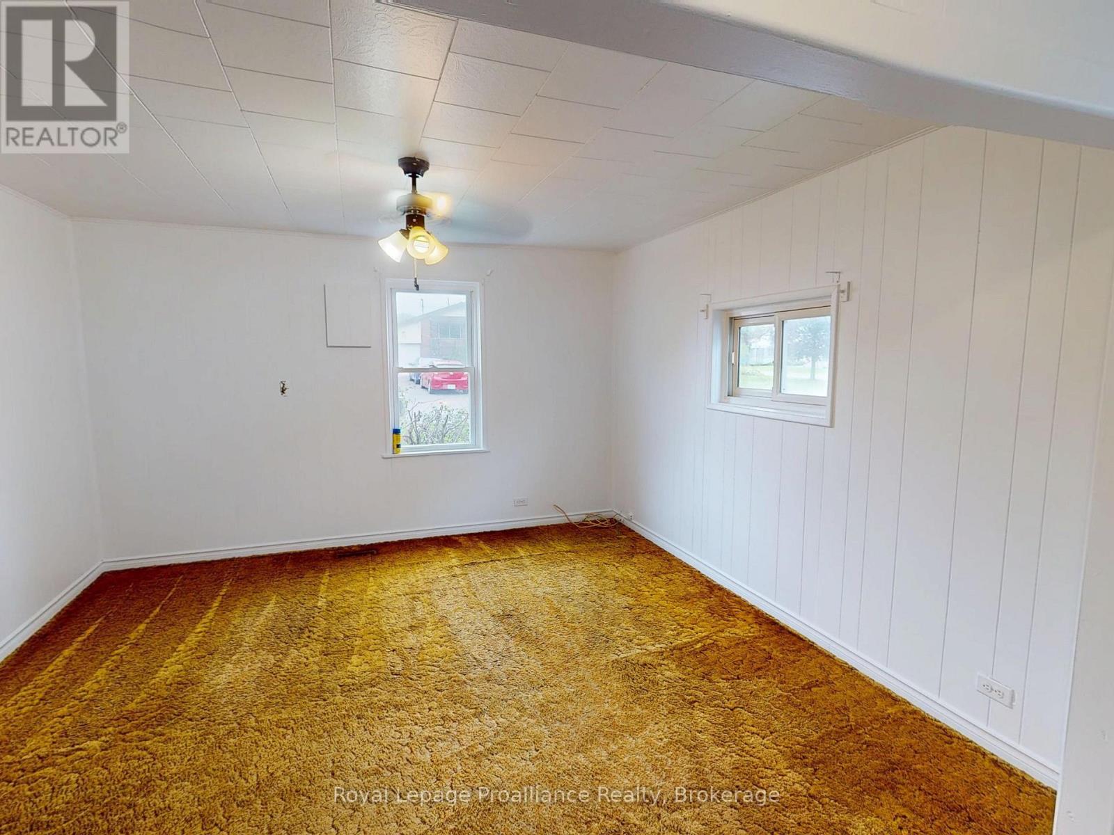 14 Pearl Street, Belleville (Belleville Ward), Ontario  K8N 4X2 - Photo 23 - X13793534