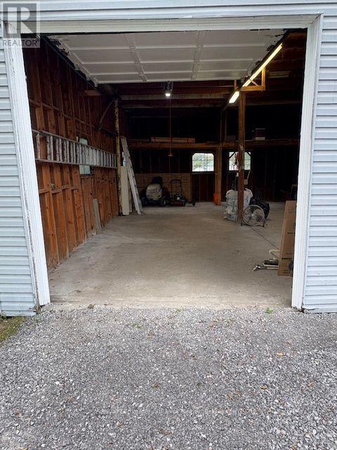 14 Pearl Street, Belleville (Belleville Ward), Ontario  K8N 4X2 - Photo 28 - X13793534