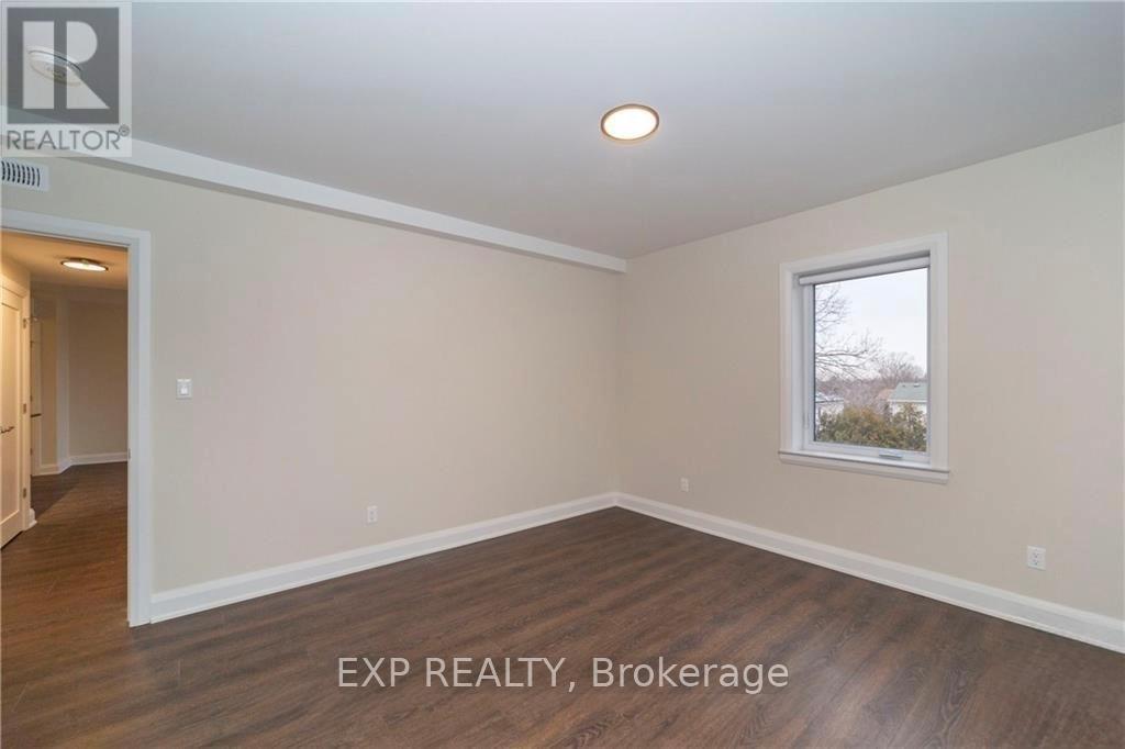 204 - 33 Maple Grove Road, Ottawa, Ontario  K2L 2S7 - Photo 10 - X13793582