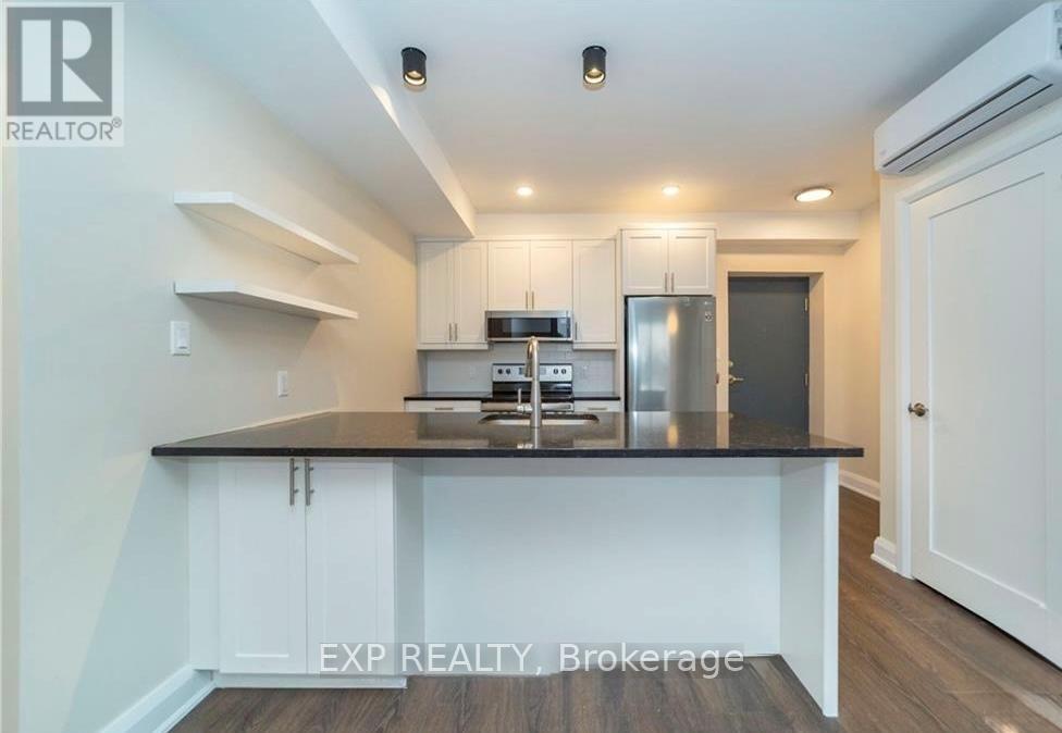 204 - 33 Maple Grove Road, Ottawa, Ontario  K2L 2S7 - Photo 2 - X13793582
