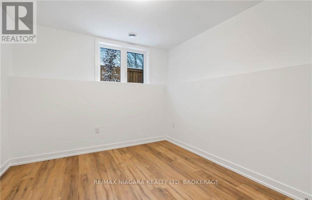 214 - 781 Clare Avenue, Welland, Ontario  L3C 0K1 - Photo 8 - X13793632