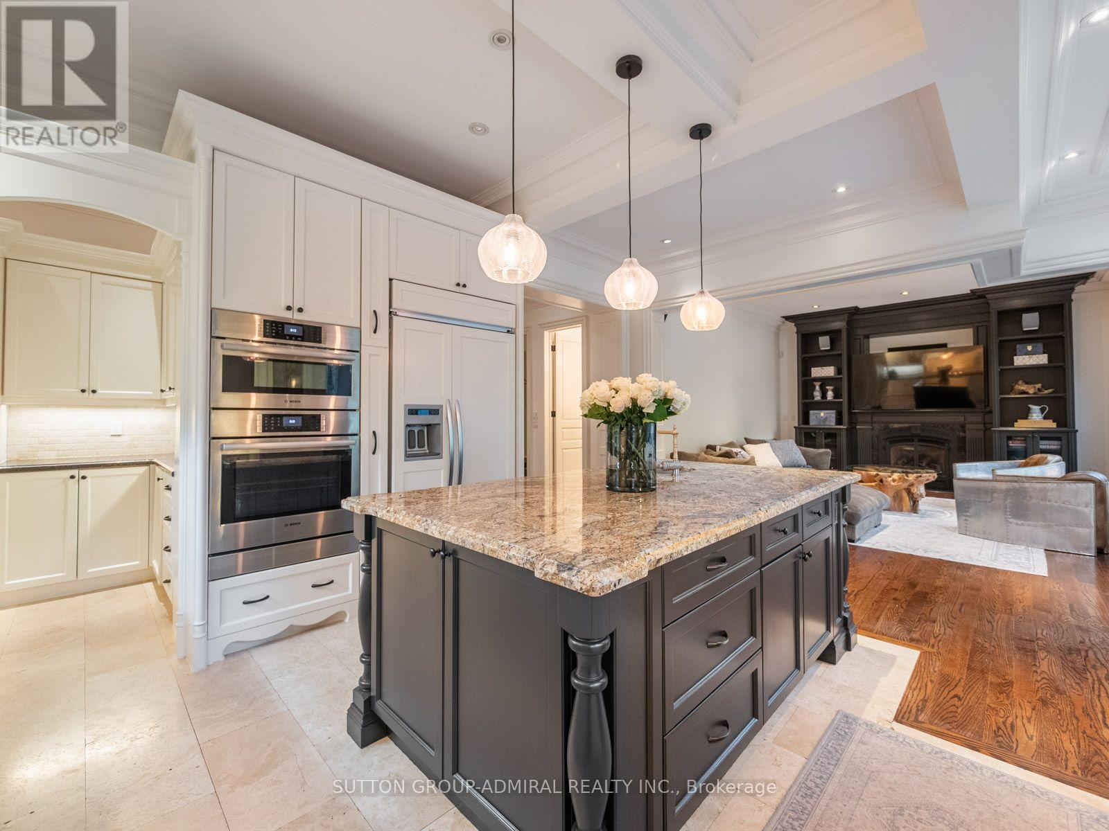35 Wentworth Avenue, Toronto, Ontario  M2N 1T5 - Photo 15 - C13599288