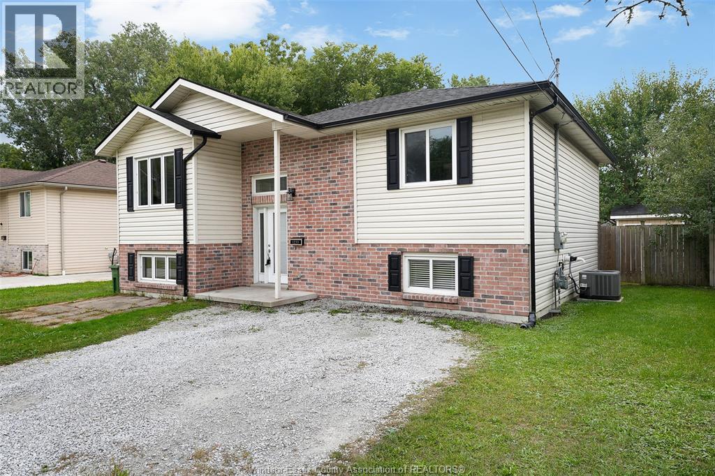 1233 Armanda Street, Windsor, Ontario  N9C 3W8 - Photo 2 - 26022839