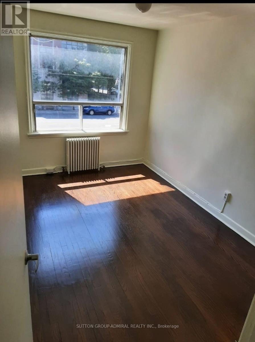 5118 Dundas Street W, Toronto, Ontario  M9A 1C2 - Photo 10 - W13793354