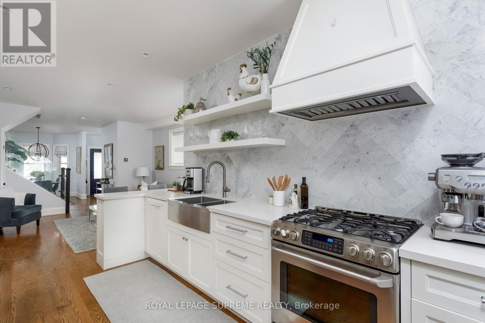 76 Tyrrel Avenue, Toronto, Ontario  M6G 2G4 - Photo 13 - C13793096