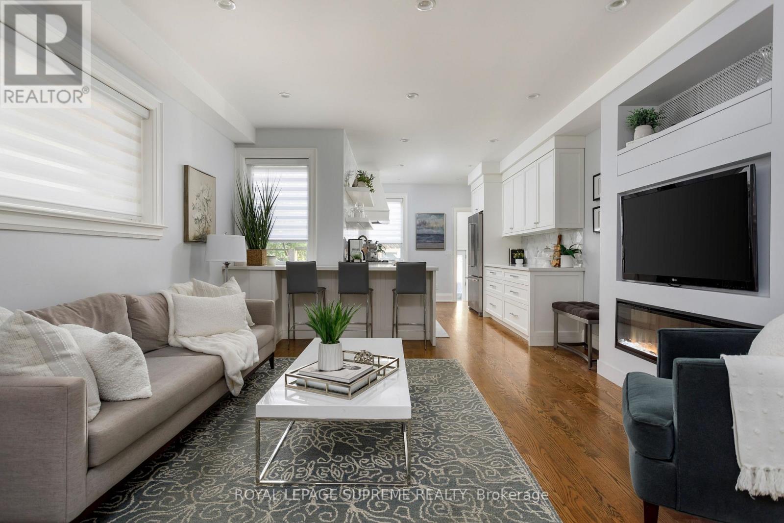 76 Tyrrel Avenue, Toronto, Ontario  M6G 2G4 - Photo 7 - C13793096