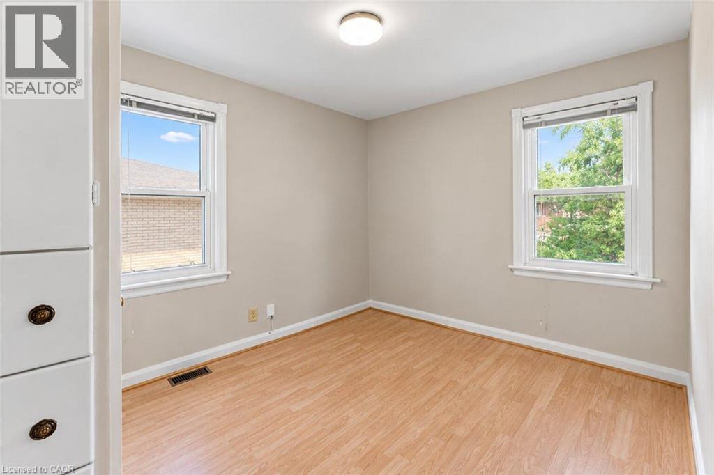 269 Queensdale Avenue E, Hamilton, Ontario  L9A 1L3 - Photo 21 - 40863878