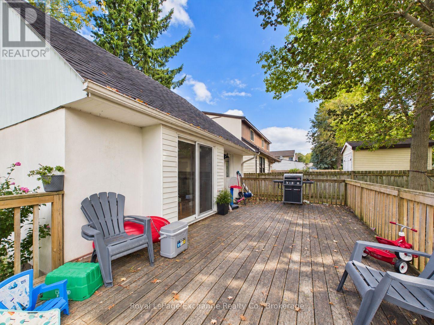 2 Regina Road, Huron East, Ontario  N0M 1L0 - Photo 15 - X13793554