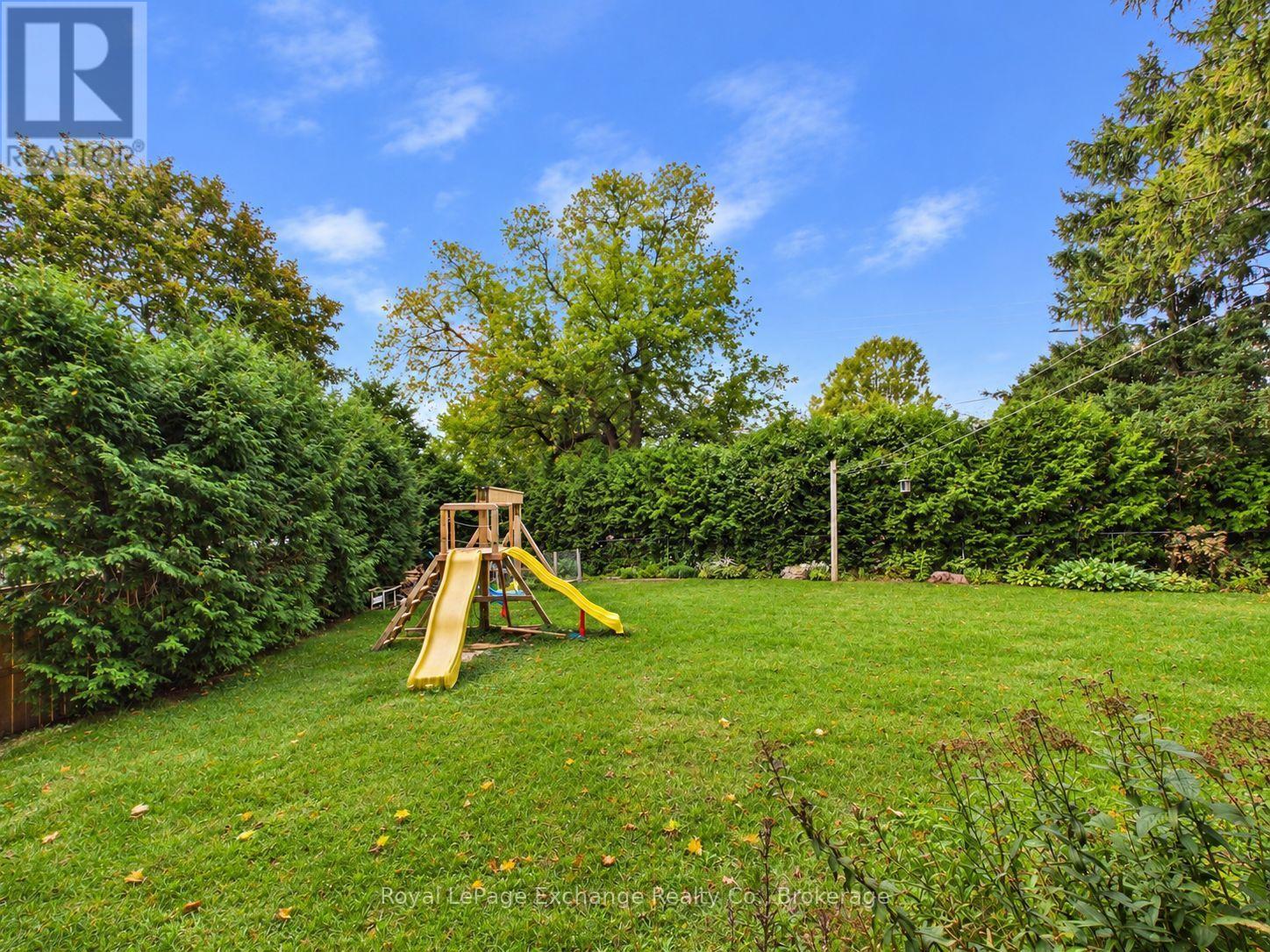 2 Regina Road, Huron East, Ontario  N0M 1L0 - Photo 16 - X13793554