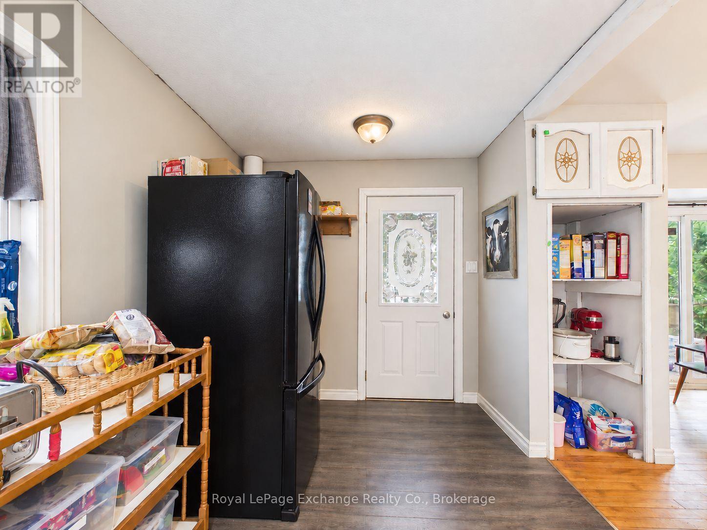2 Regina Road, Huron East, Ontario  N0M 1L0 - Photo 6 - X13793554