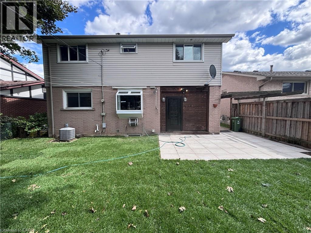 1004 GARTH Street photo 16