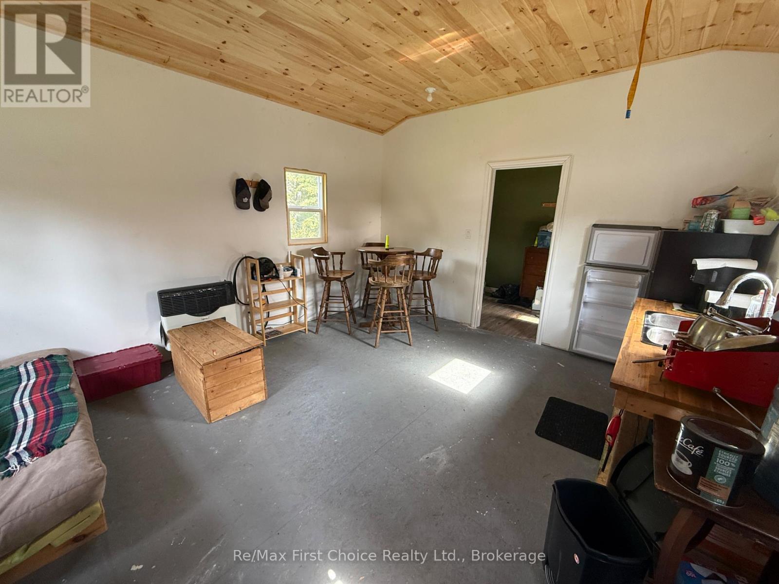 1015 Quibell Road, Kenora Remote Area, Ontario  P0V 2V0 - Photo 4 - X13784694